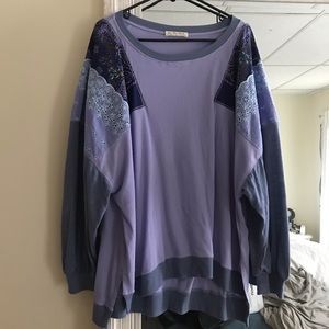 Free people lite weight long sleeve